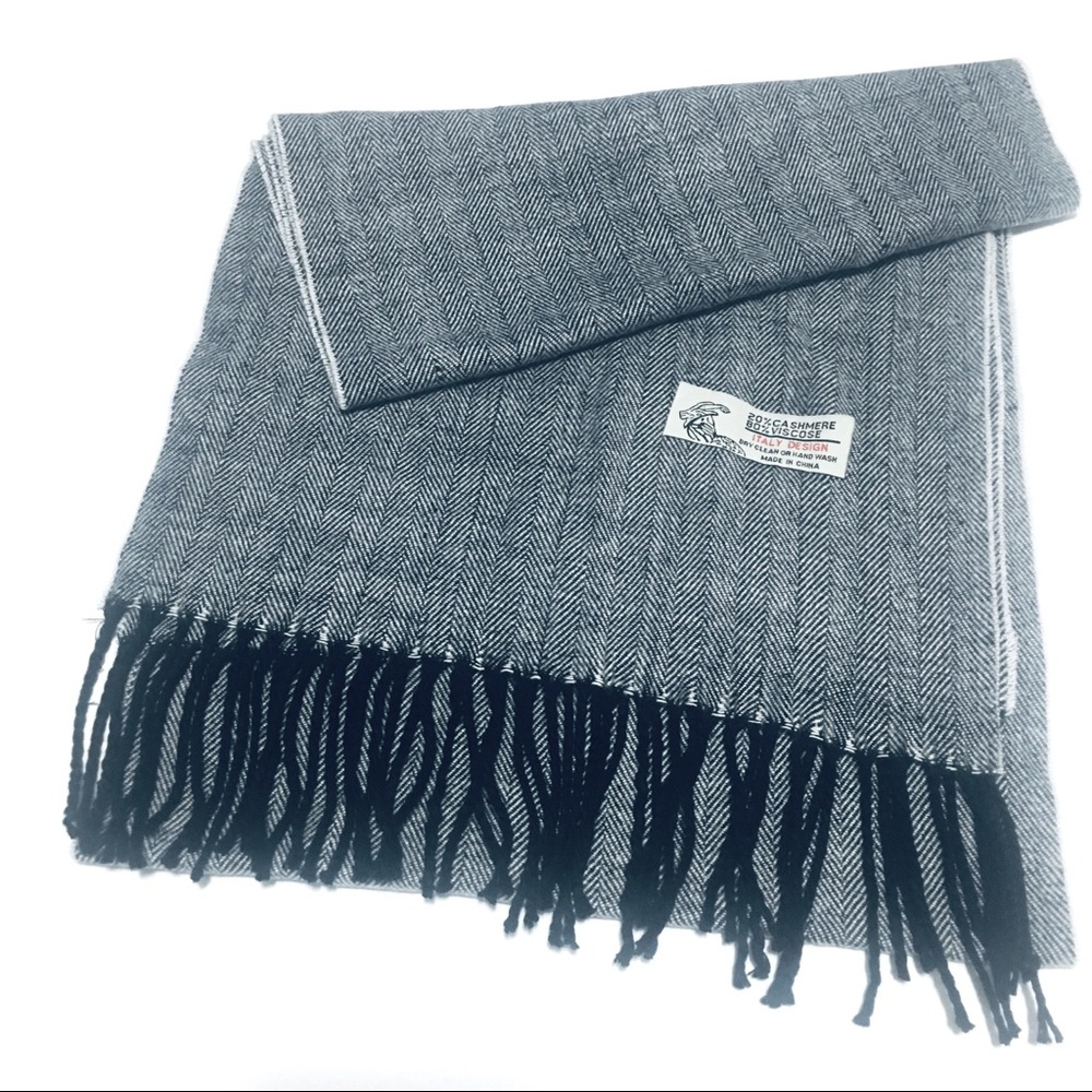 ITALIAN Design Cashmere Viscose Scarf L.34x2 X  W 13’